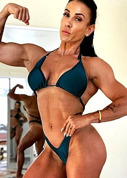 Carly Starling